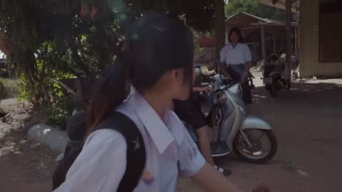 ภาพตัวอย่าง d6582 .. -  Official MV