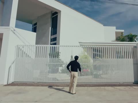 ภาพตัวอย่าง e74211b7 TIMETHAI - Why tho. OFFICIAL MV
